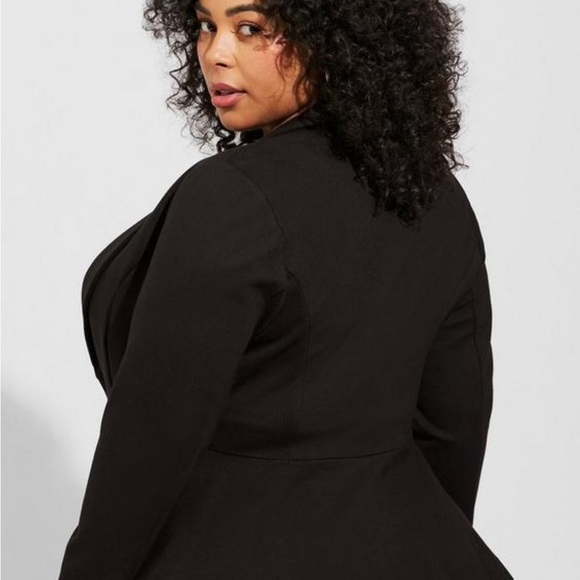 Black Peplum Torrid Blazer size 14 - Picture 4 of 4